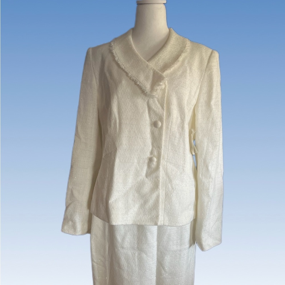 Worthington Cream Textured suit jacket size 10 skirt size 8 - Picture 2 of 15